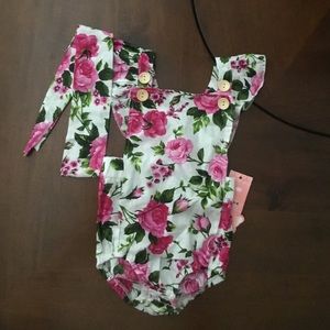 NWT boutique floral romper with headband